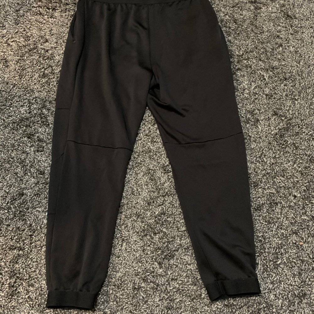 Sweatpants - Picture 2 of 2